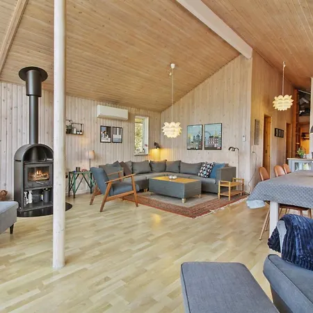 Feriehus Sari - 600m From The Sea By Interhome *